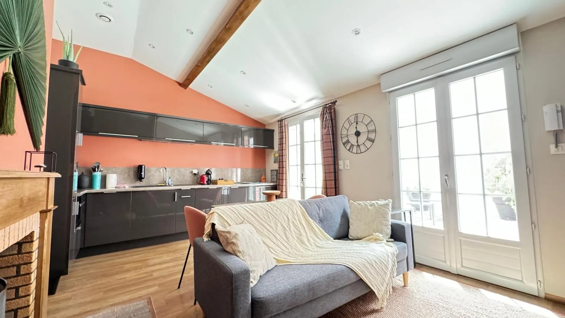 Jolie Maison La Havane Avec Terrasse Plein Sud Vichy Apartment